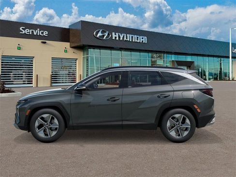 New 2026 Hyundai Tucson SEL image 3