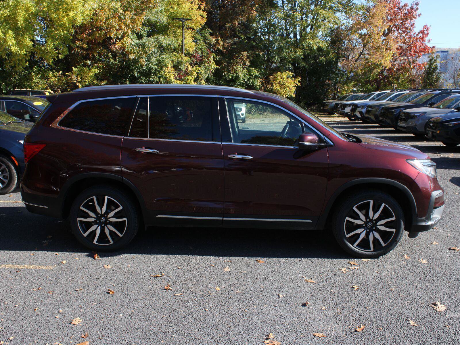 Used 2021 Honda Pilot Touring image 4