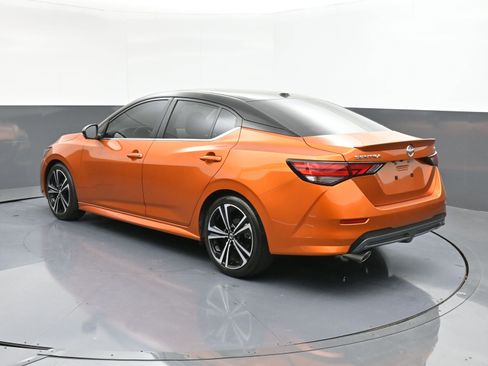 Used 2023 Nissan Sentra SR w/ SR Premium Package image 6