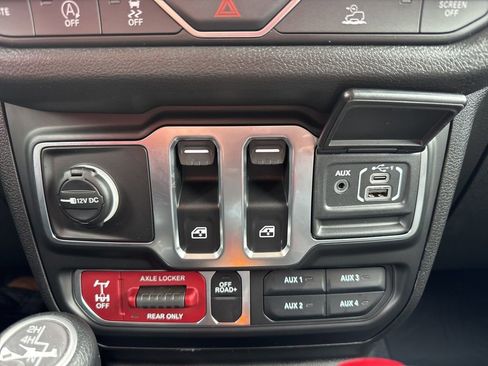 New 2026 Jeep Wrangler Sport AWD/4WD image 15