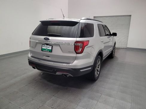 Used 2018 Ford Explorer Limited AWD/4WD image 9