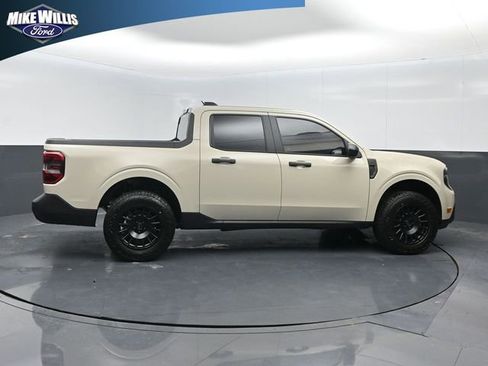 Used 2025 Ford Maverick XLT w/ XLT Luxury Package AWD/4WD image 8