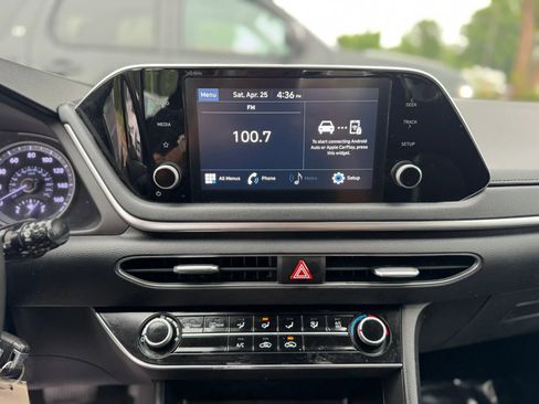 Used 2021 Hyundai Sonata SE FWD image 16