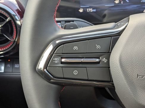 New 2026 Chevrolet Equinox RS image 37