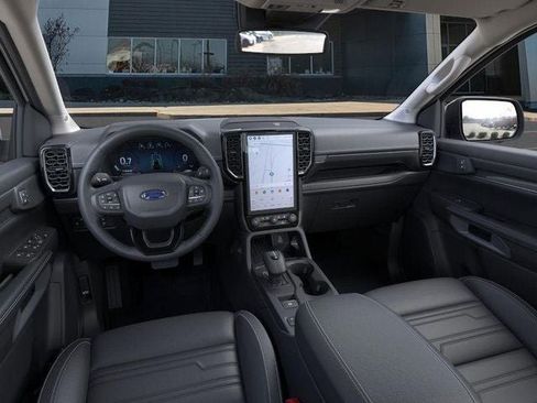 New 2025 Ford Ranger Lariat w/ FX4 Off-Road Package image 9