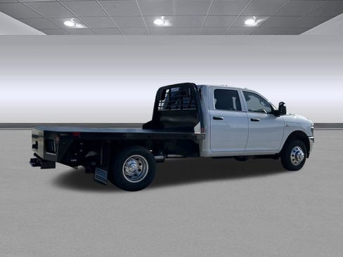 New 2026 RAM 3500 Tradesman w/ Chrome Appearance Group image 7