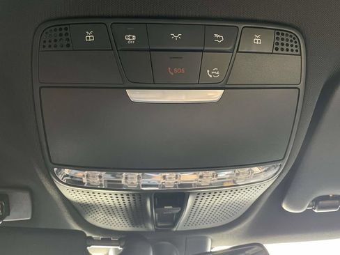 Used 2020 Mercedes-Benz C 300 Sedan image 23