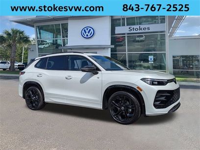 New 2025 Volkswagen Tiguan SE R-Line