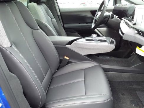 New 2025 Cadillac Optiq Luxury 1 image 22