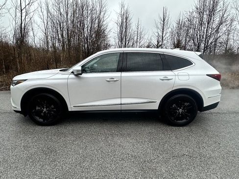 Used 2024 Acura MDX FWD image 10