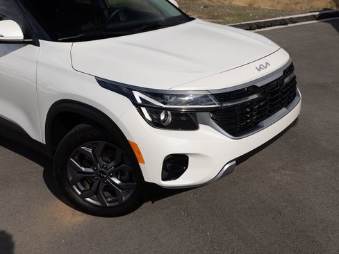 Used 2024 Kia Seltos S image 7