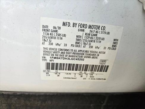 Used 2020 Ford Explorer XLT w/ Equipment Group 202A RWD image 19