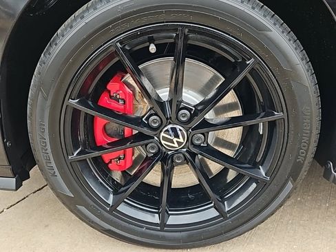 New 2026 Volkswagen Jetta GLI Autobahn image 9