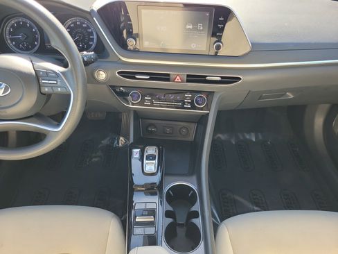 Used 2021 Hyundai Sonata SEL image 16