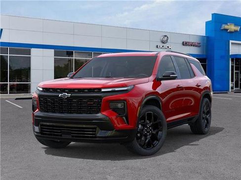 New 2026 Chevrolet Traverse RS w/ LPO, Floor Liner Package image 6