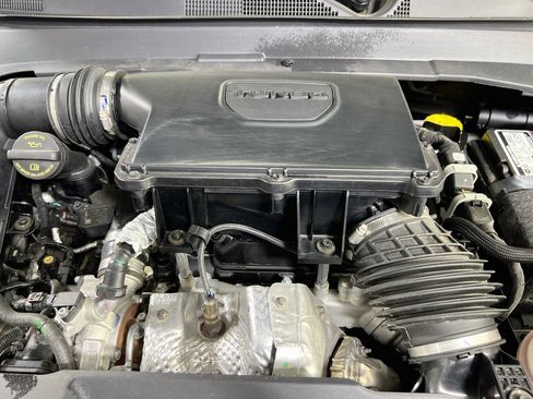 Used 2023 Jeep Compass Limited w/ Sun and Sound Group AWD/4WD image 28