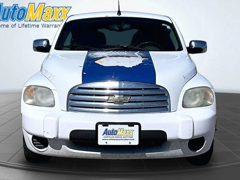 Used 2007 Chevrolet HHR LT FWD image 2