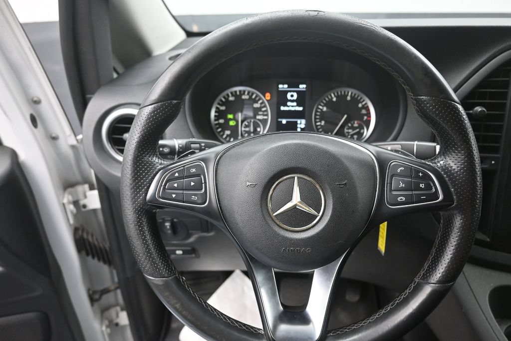 Used 2016 Mercedes-Benz Metris Passenger image 9