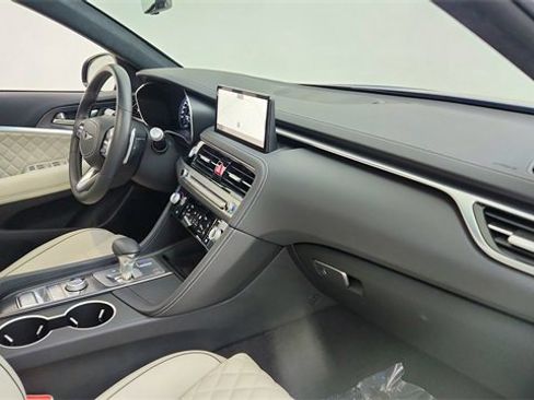 Used 2025 Genesis G70 3.3T Advanced w/ Sport Prestige Package image 21