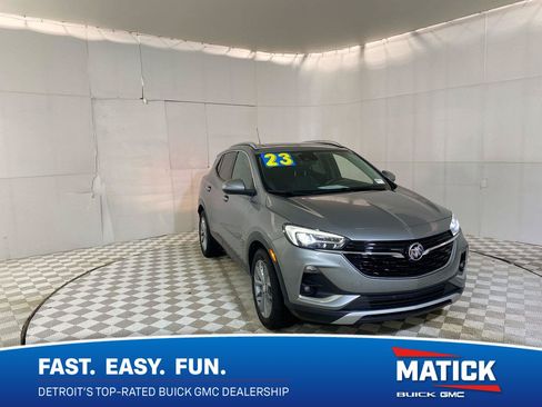 Used 2023 Buick Encore GX Essence w/ Experience Buick Package FWD image 1