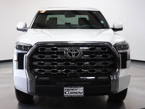 Used 2024 Toyota Tundra Platinum AWD/4WD image 2