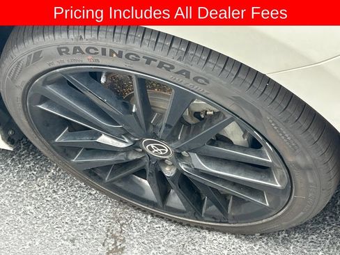 Used 2023 Toyota Camry XSE FWD image 2