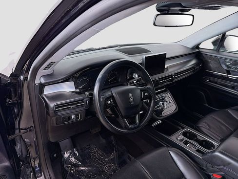 Used 2022 Lincoln Corsair Standard w/ Premium Package image 22