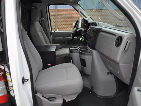 Used 2013 Ford E-150 and Econoline 150 w/ PWR Group RWD image 24