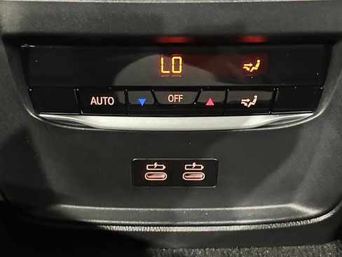 Used 2024 BMW M3 RWD image 79