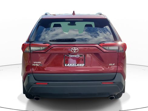 Used 2025 Toyota RAV4 XLE w/ Convenience Package FWD image 6