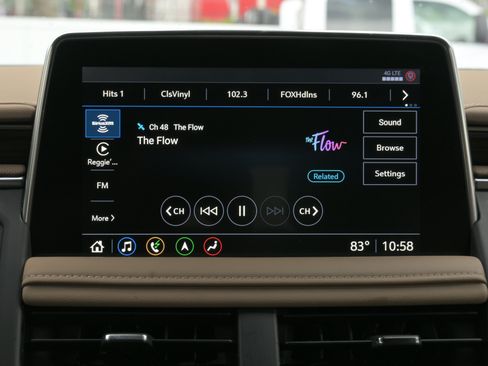 Used 2021 Chevrolet Tahoe Premier w/ Premium Package RWD image 15