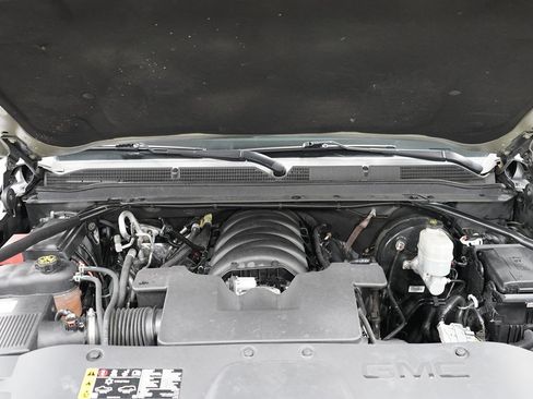 Used 2020 GMC Yukon SLT w/ Open Road Package RWD image 27