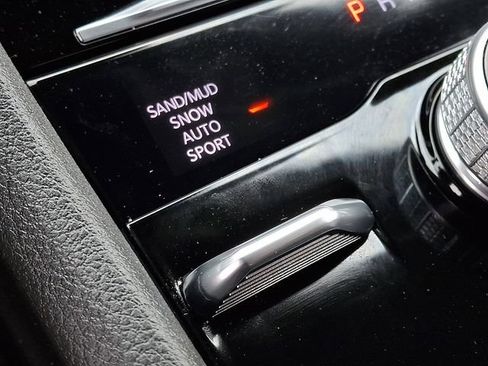 Used 2023 Jeep Grand Cherokee Limited AWD/4WD image 24