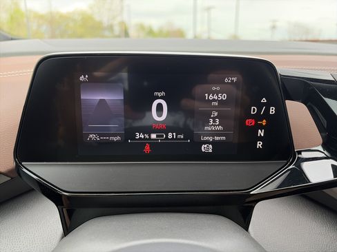 Certified 2023 Volkswagen ID.4 Pro AWD/4WD image 18