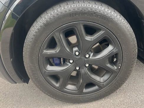 Used 2017 Kia Sorento SX AWD/4WD image 17