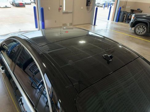 Used 2017 Mercedes-Benz S 550 4MATIC Sedan image 8