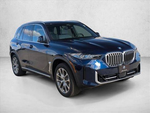 Used 2026 BMW X5 xDrive50e w/ Climate Comfort Package AWD/4WD image 7