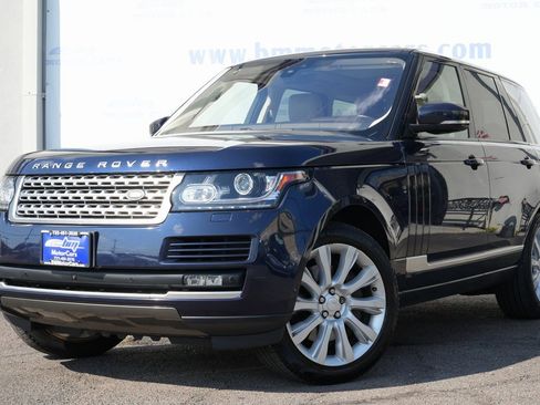 Used 2017 Land Rover Range Rover Supercharged image 2