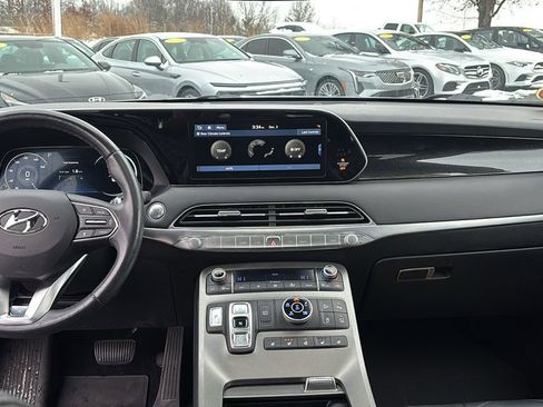 Used 2020 Hyundai Palisade Limited image 12