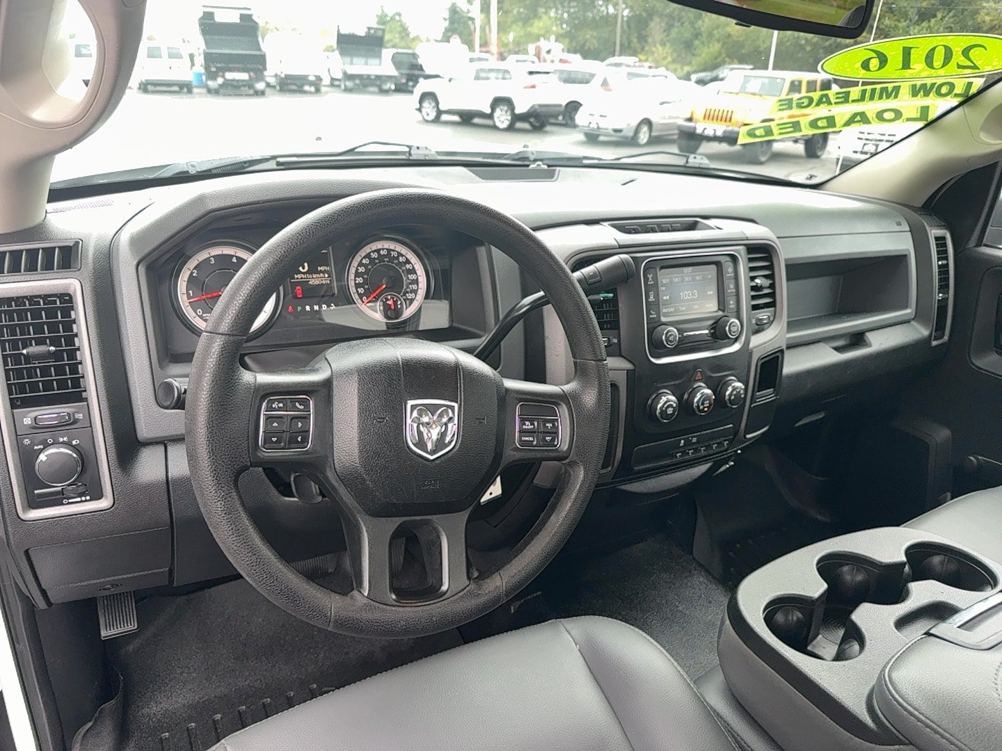 Used 2016 RAM 3500 Tradesman RWD image 13