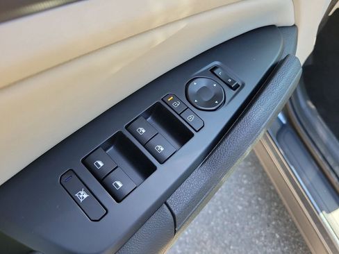 New 2026 Kia Sportage EX FWD image 21