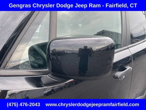 Certified 2021 Jeep Renegade Latitude AWD/4WD image 13
