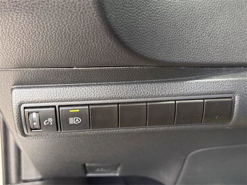 Certified 2024 Toyota Corolla LE image 17