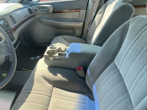 Used 2002 Chevrolet Impala w/ Preferred Equipment Group image 22