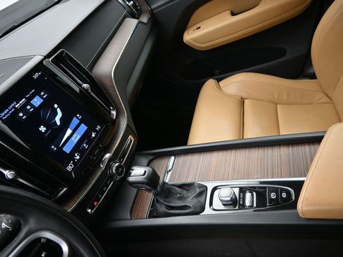 Used 2021 Volvo XC60 T5 Inscription w/ Advanced Package image 20