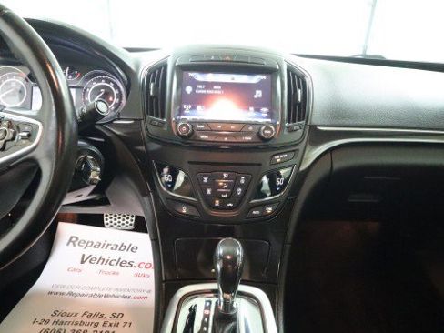 Used 2016 Buick Regal FWD image 13