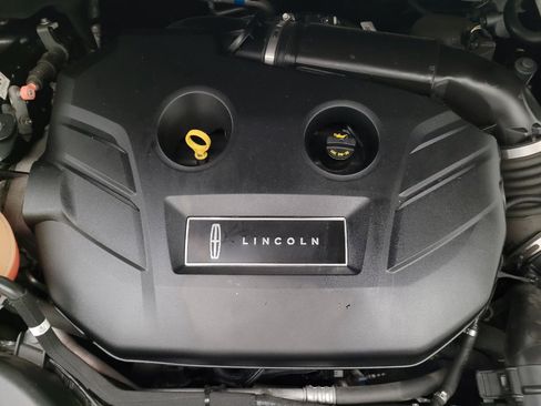 Used 2019 Lincoln MKC Select w/ Select Plus Package AWD/4WD image 30