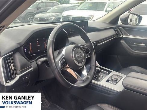 Used 2024 MAZDA CX-90 Plug-In Hybrid w/ Preferred AWD/4WD image 7