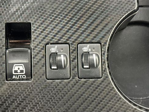 Certified 2024 Toyota 4Runner TRD Off-Road Premium image 7