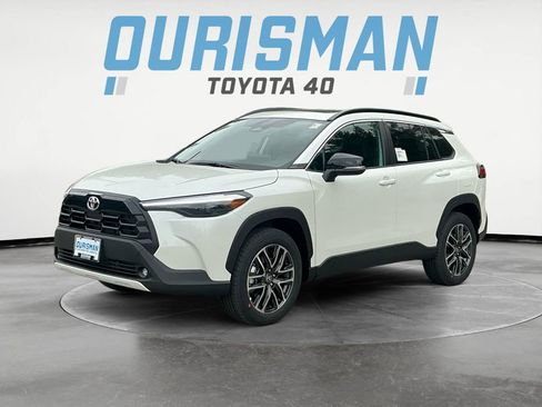 New 2026 Toyota Corolla Cross XLE image 2